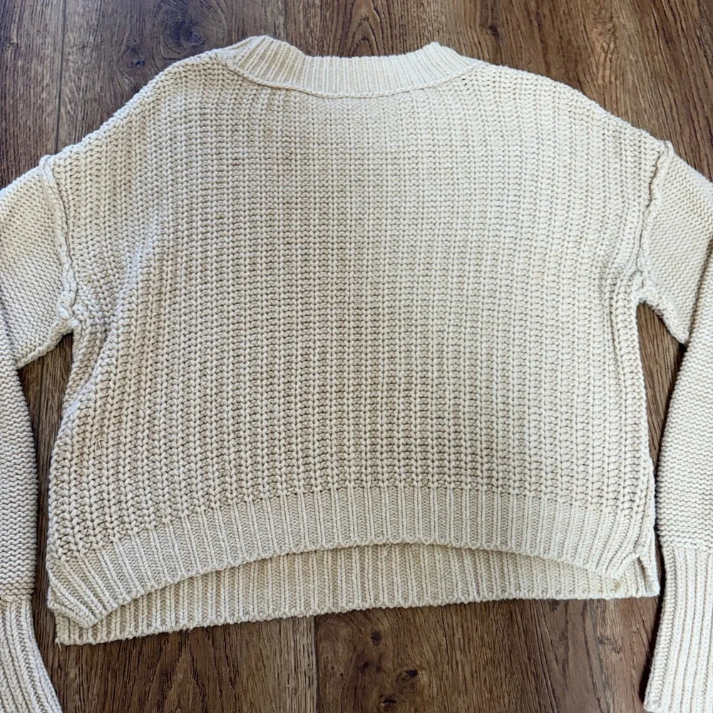 Free People Cream Knit Sweater Women's L Crewneck Slight Crop Cottage Minimalist